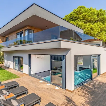 Vila Palatium Iii - Sea View *