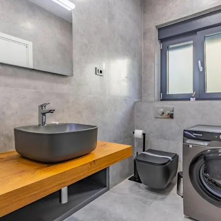 Vila Palatium Iii - Sea View *