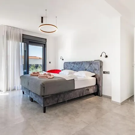 Palatium Iii - Sea View *